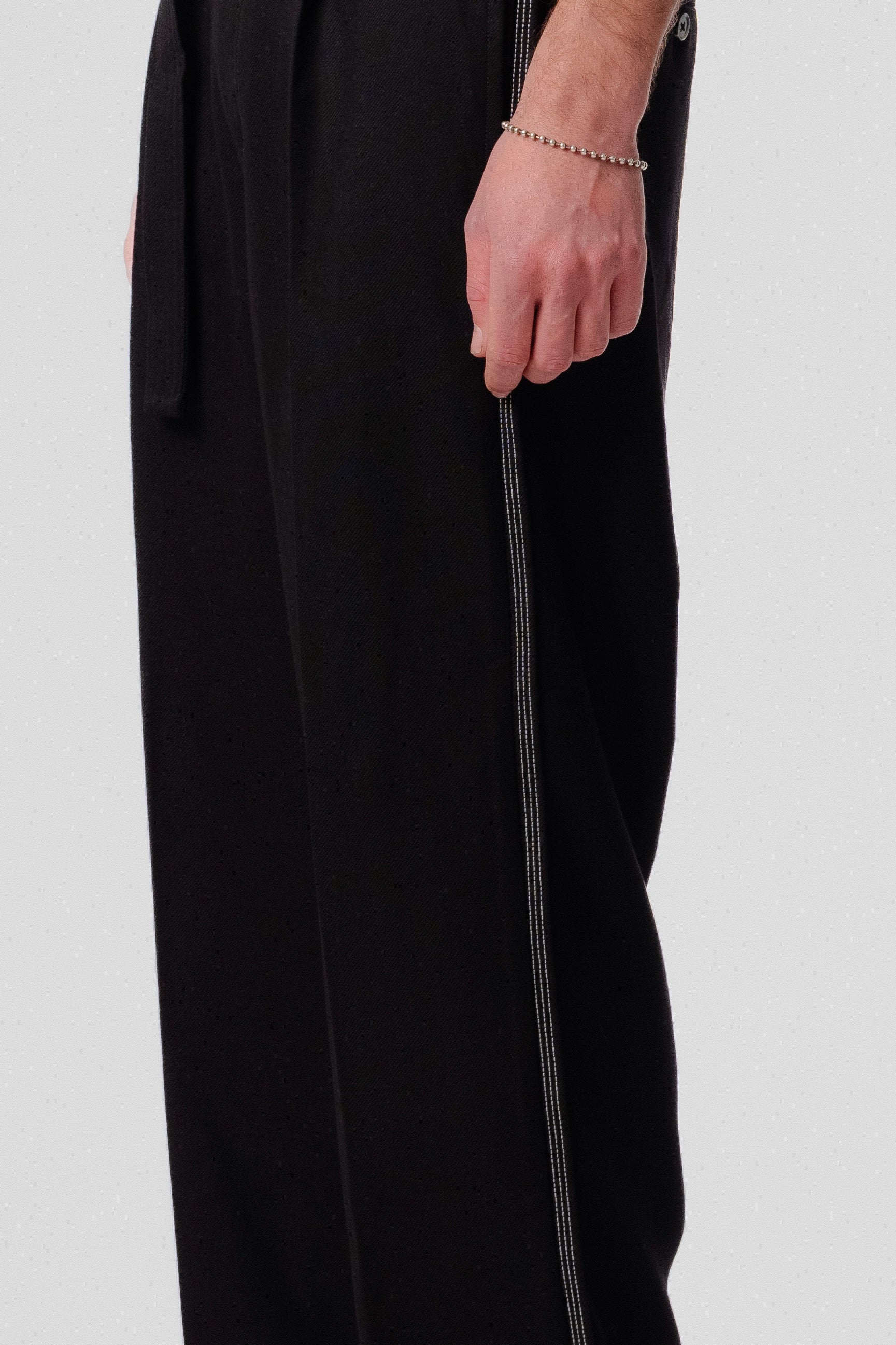 Pleated Work Pant - Black/White