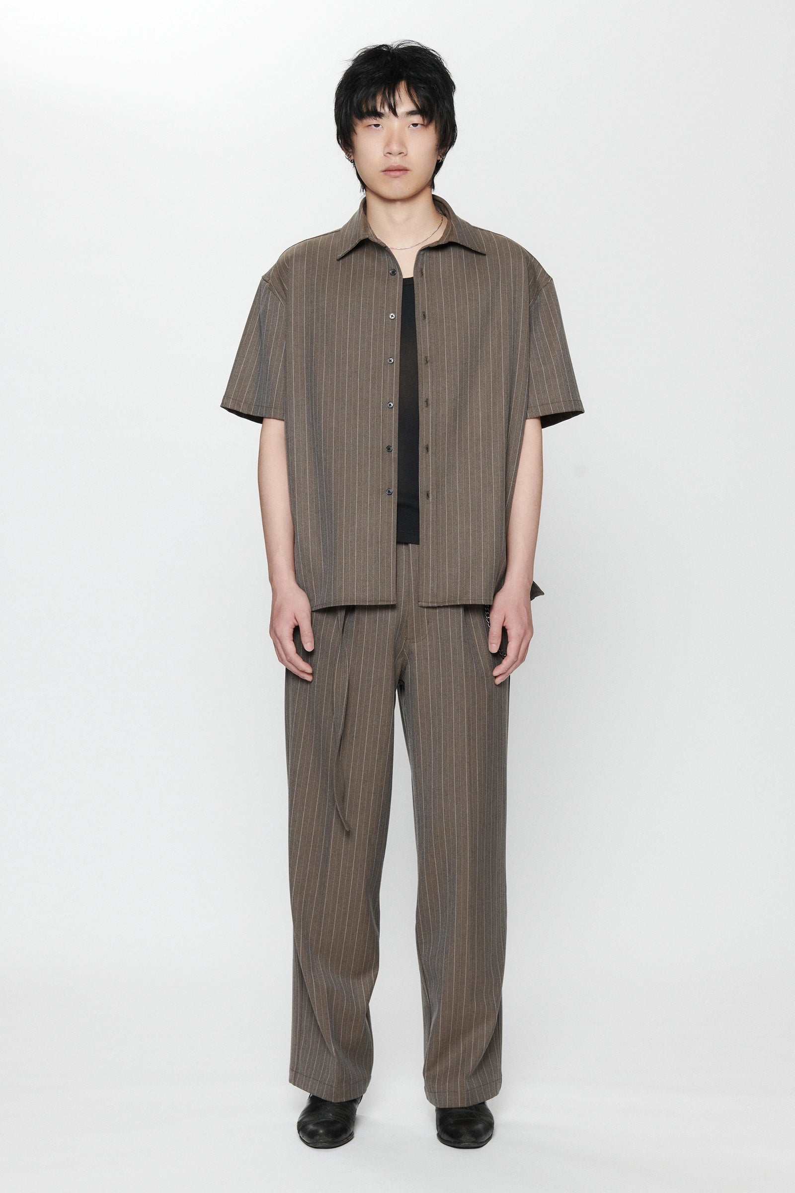 The BB SS Shirt - Chocolate Pinstripe