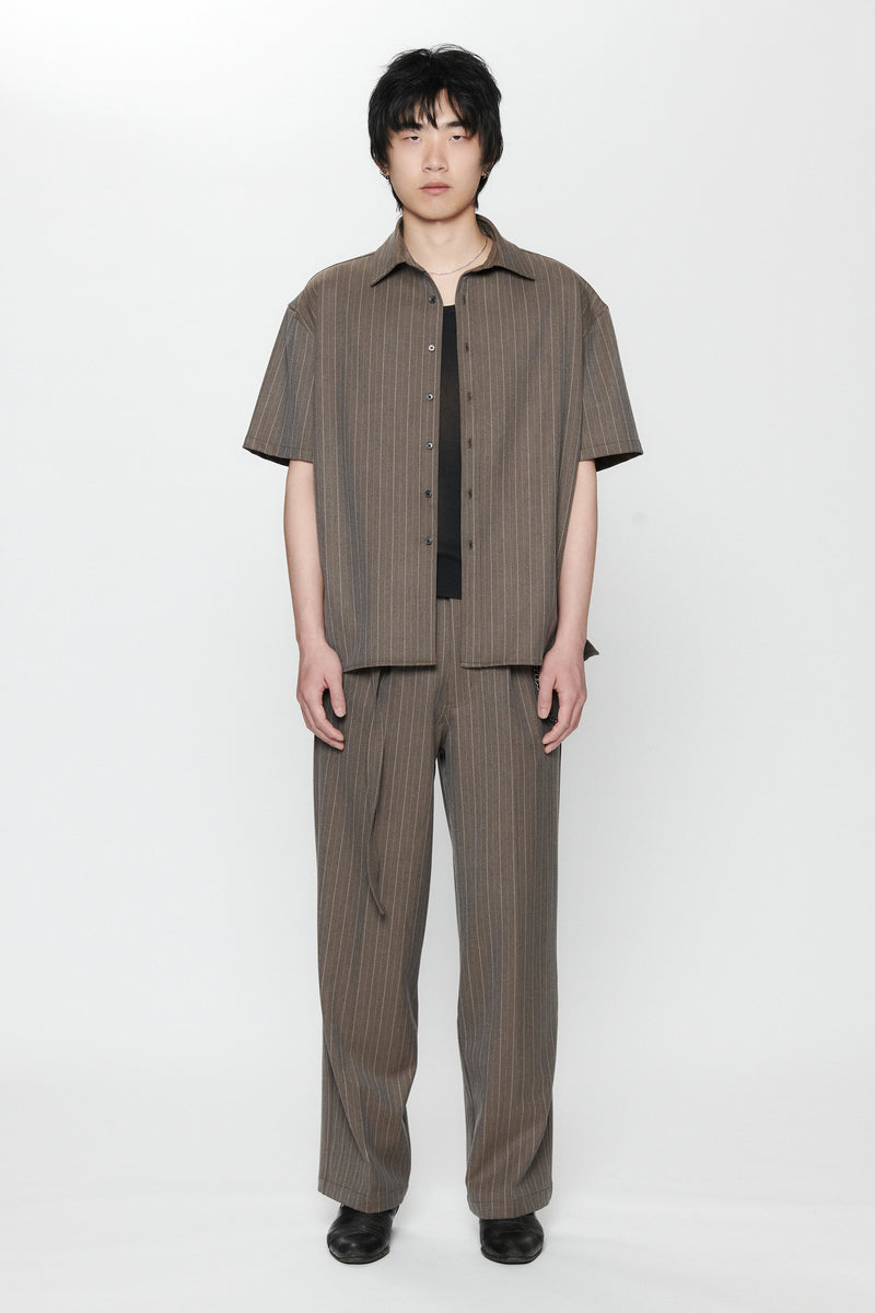 The BB SS Shirt - Chocolate Pinstripe