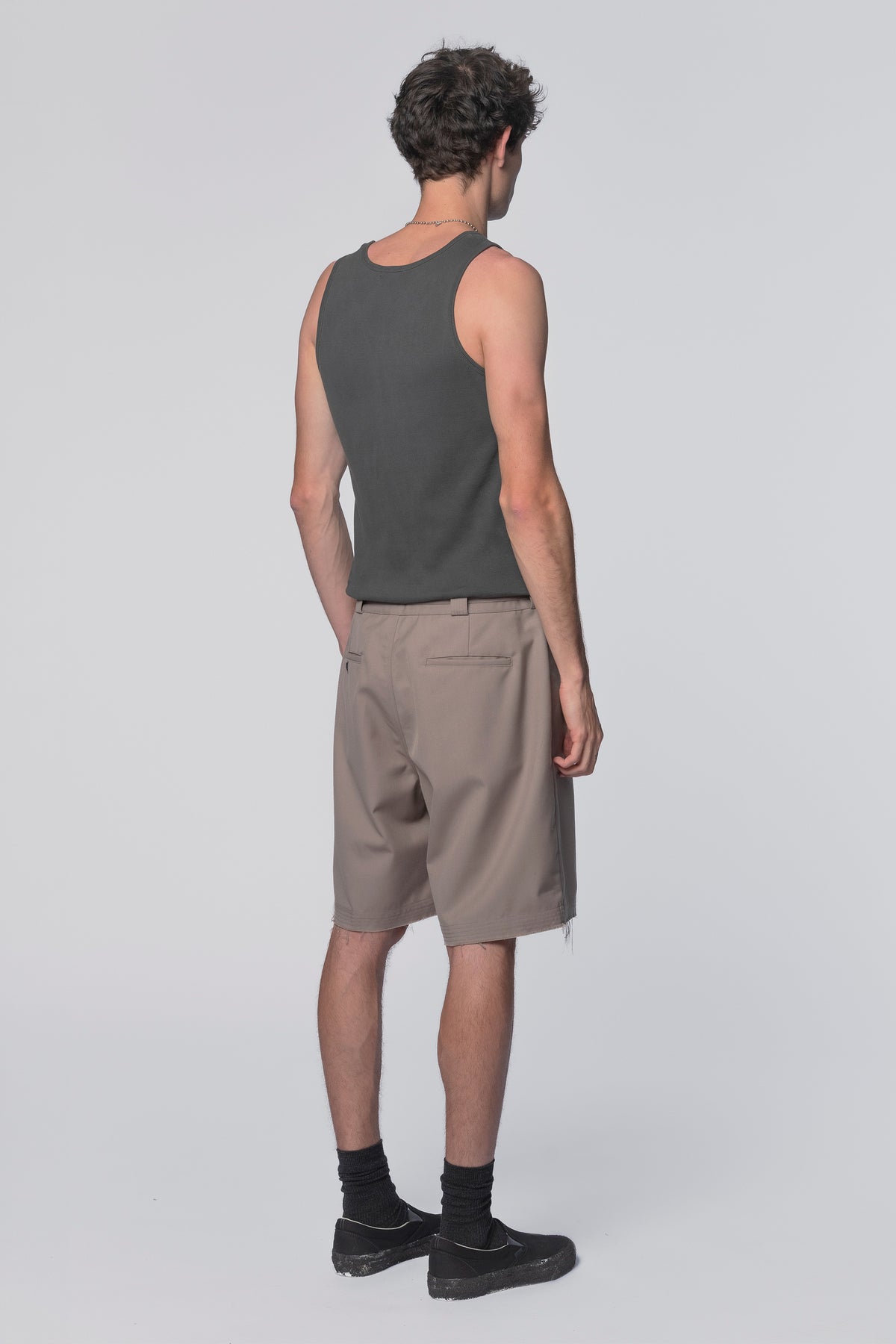 CUT SHORT - GREIGE