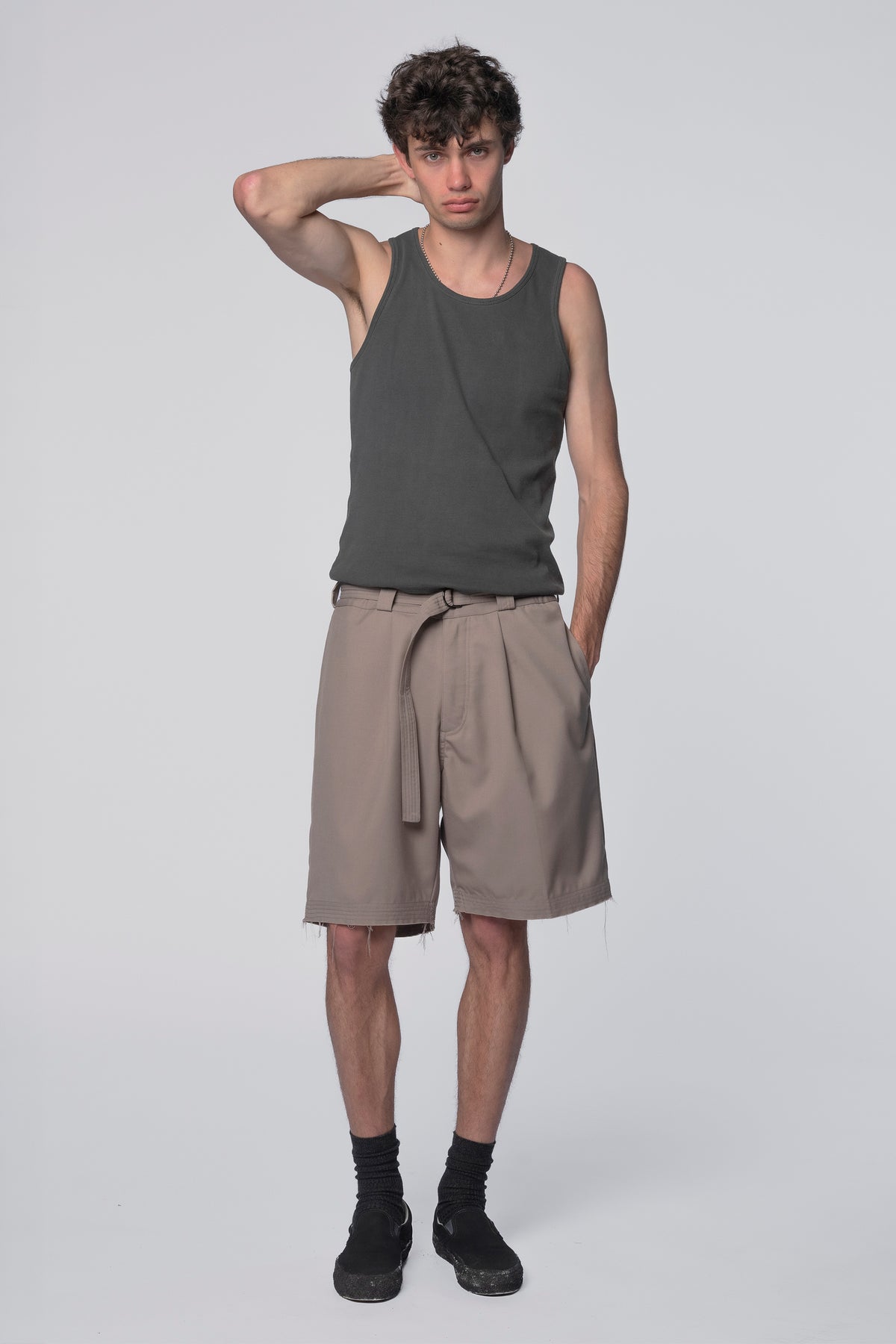 CUT SHORT - GREIGE