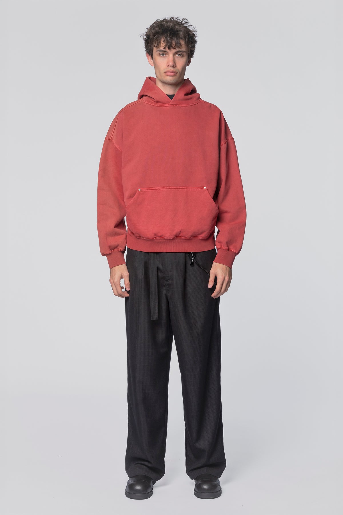 DAILY HOOD - RED
