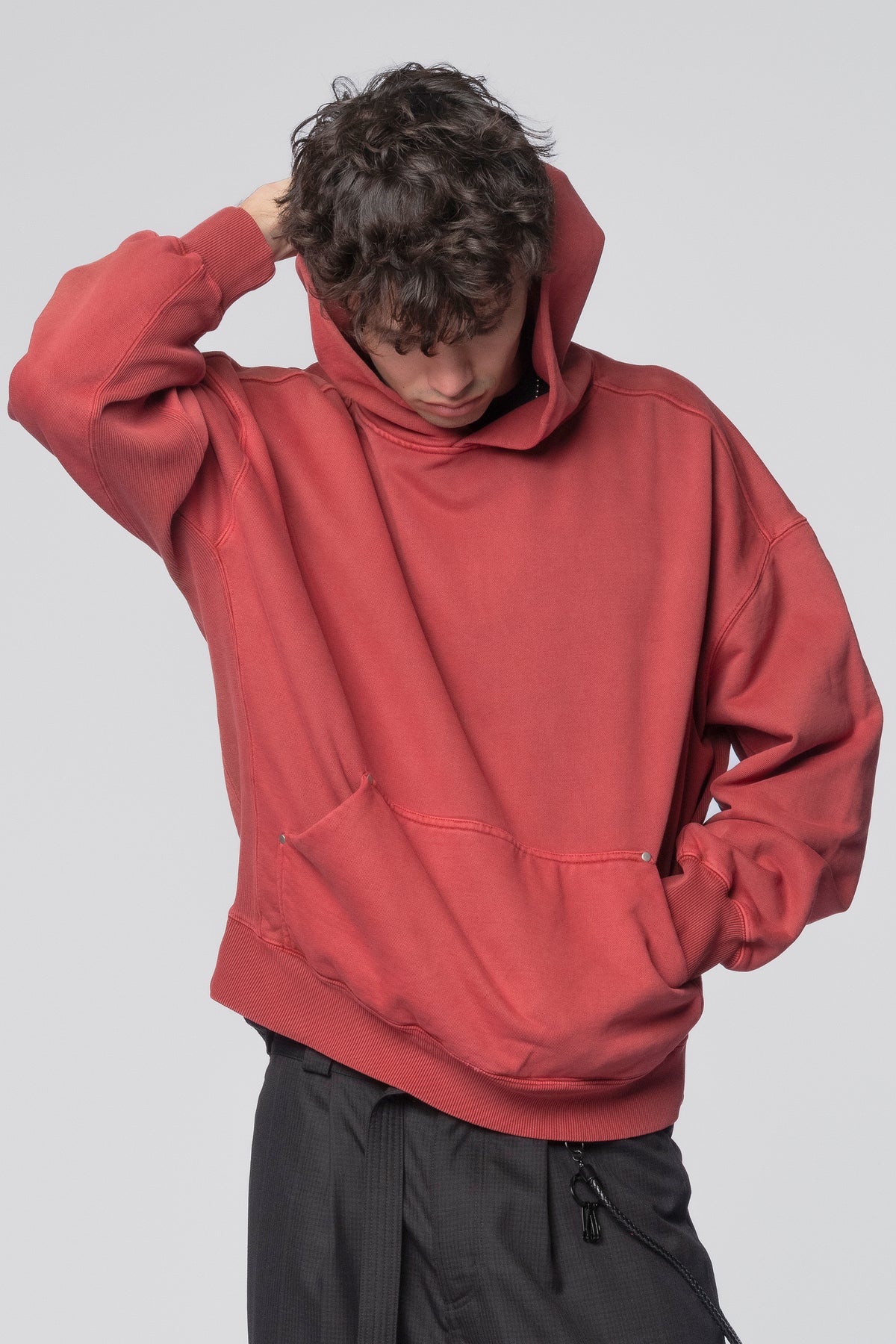 DAILY HOOD - RED