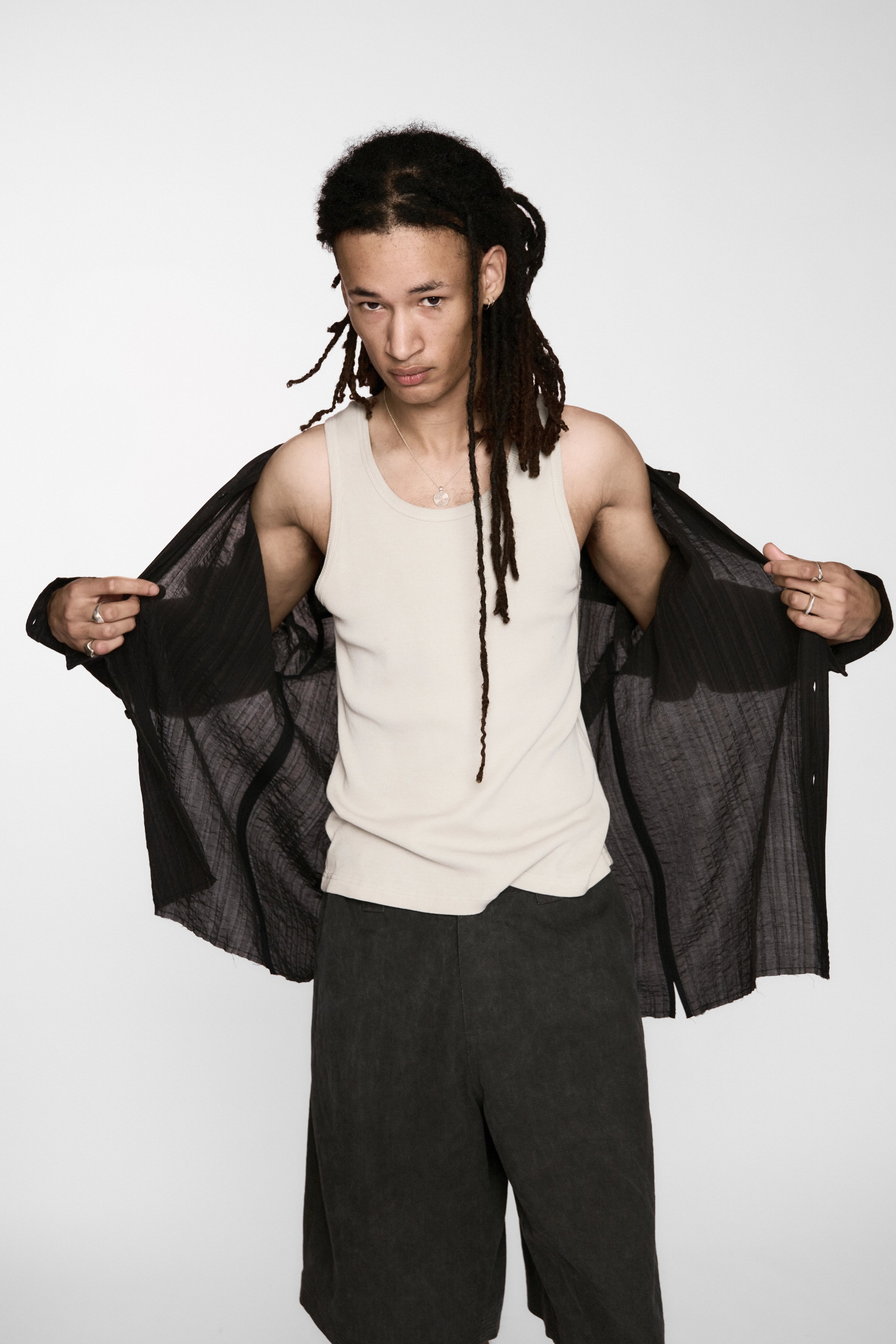 Hang Short - Black
