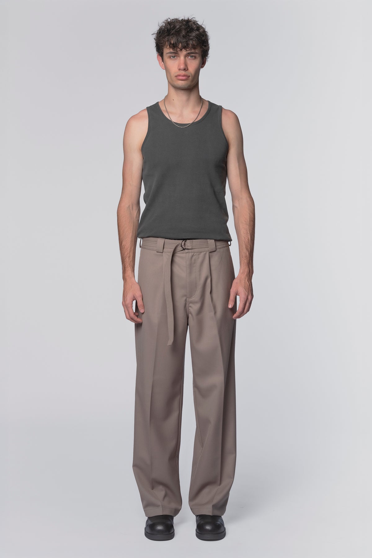 LIMIT TROUSER - GREIGE