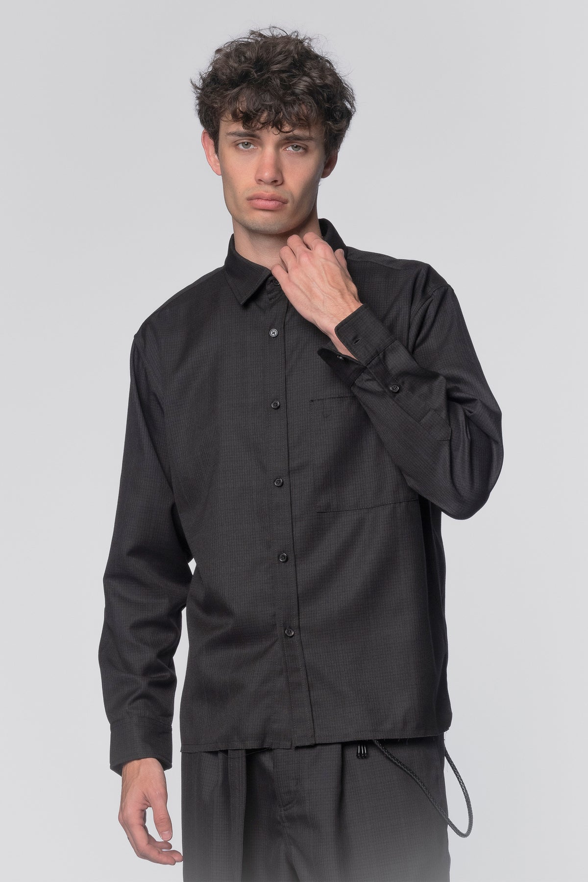 LS POCKET SHIRT - BLACK PLAID