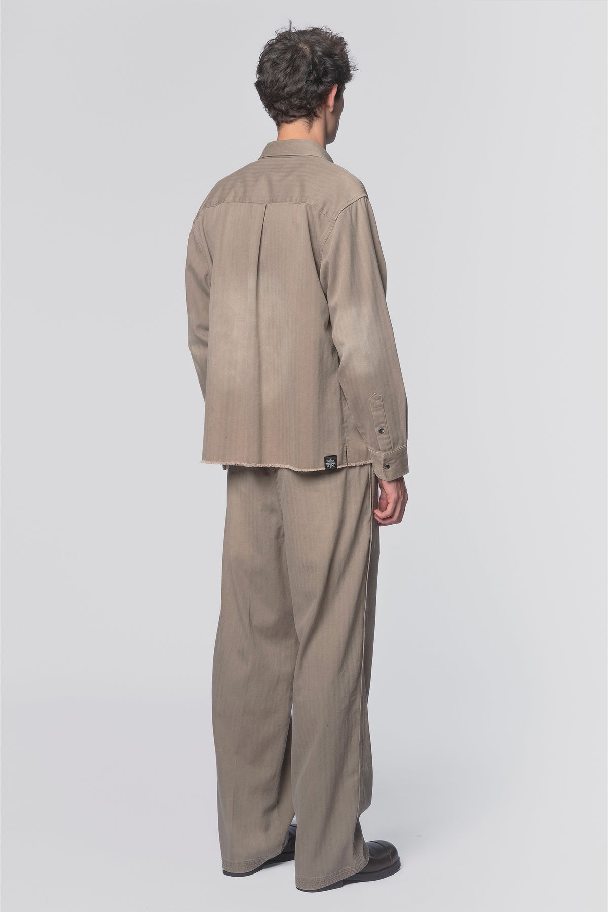 LS POCKET SHIRT- SUN FADED FAWN