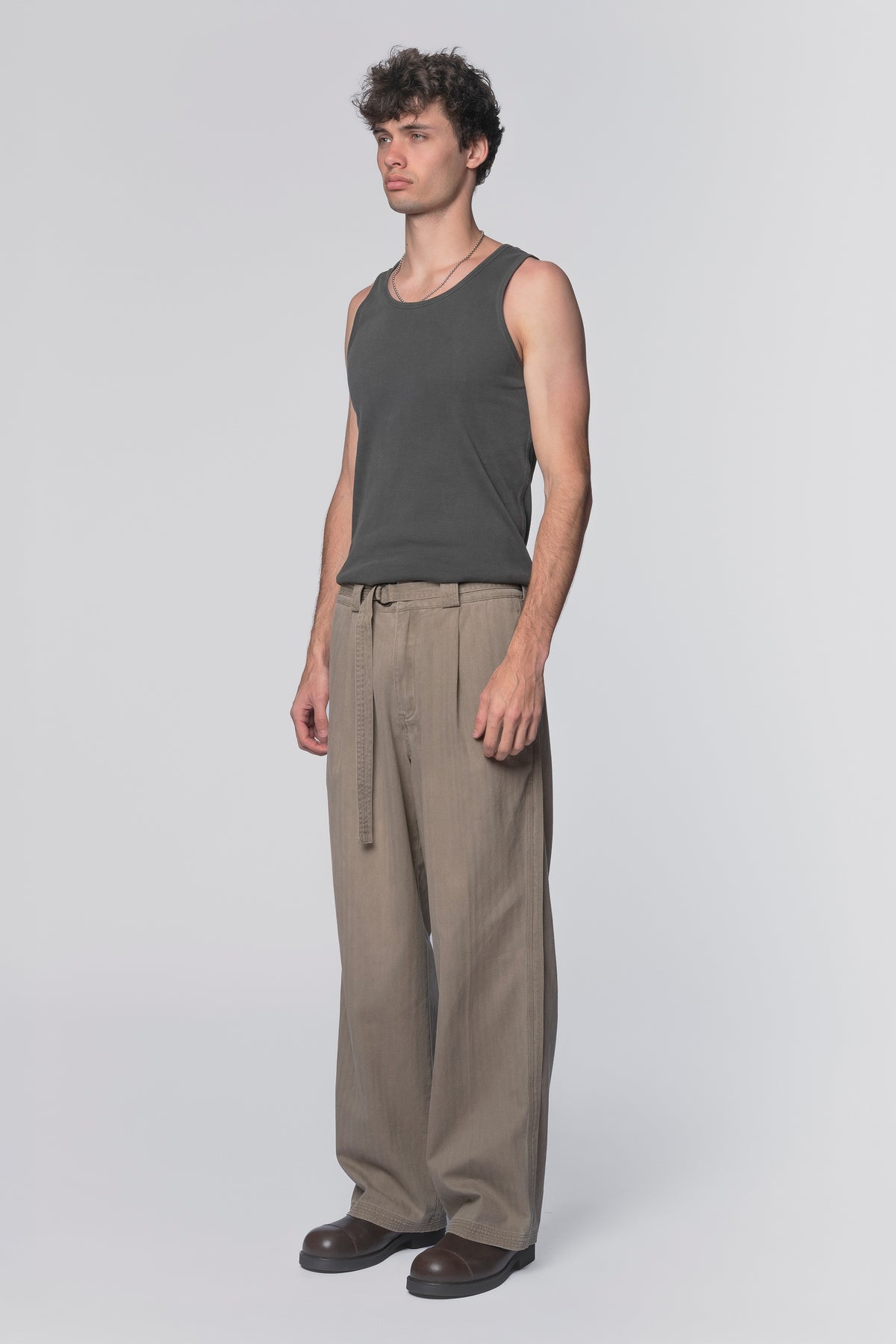 PLEATED WORK PANT - SUN FADED FAWN