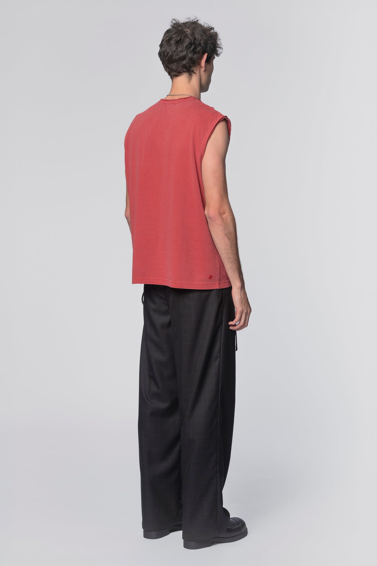 THRASHED SINGLET - RED